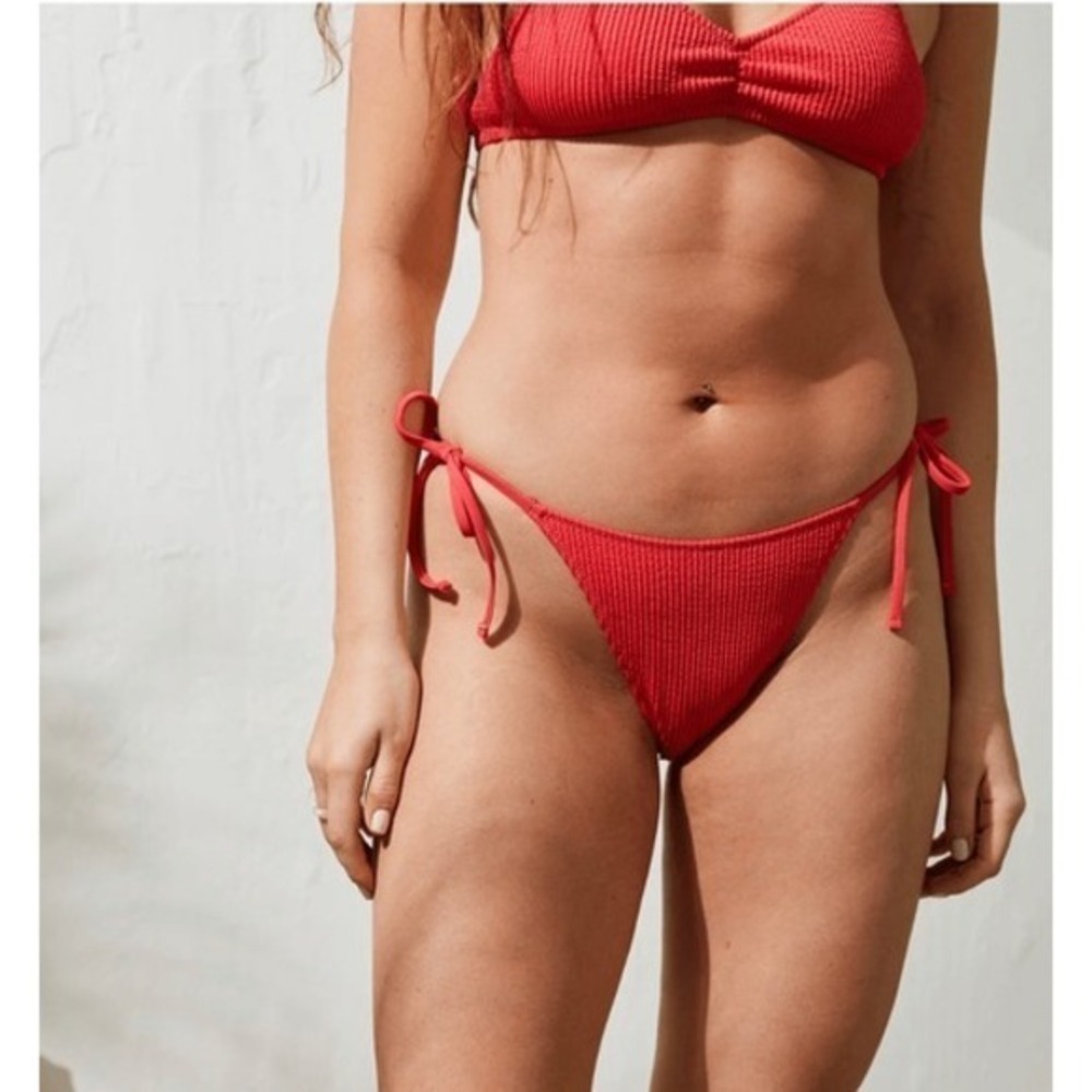 Bond-Eye Bikini Bottom Women Size‎ Large Red Excellent Crinkle Side Tie Swimwear